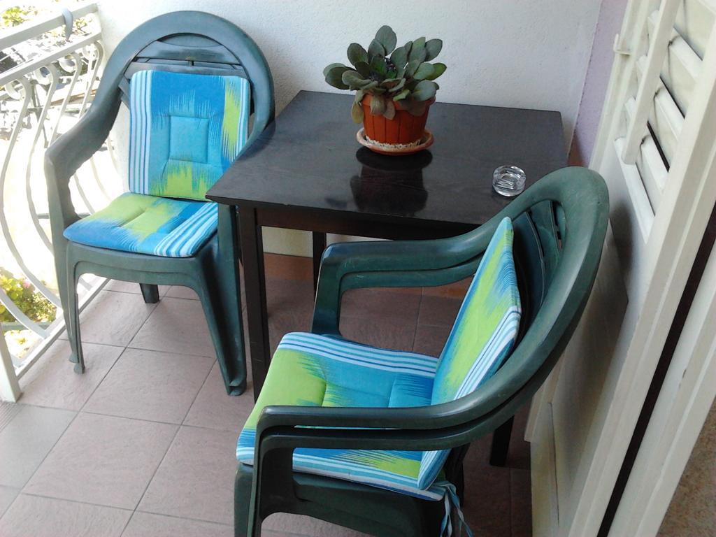 Apartments Kurtic Makarska Zimmer foto