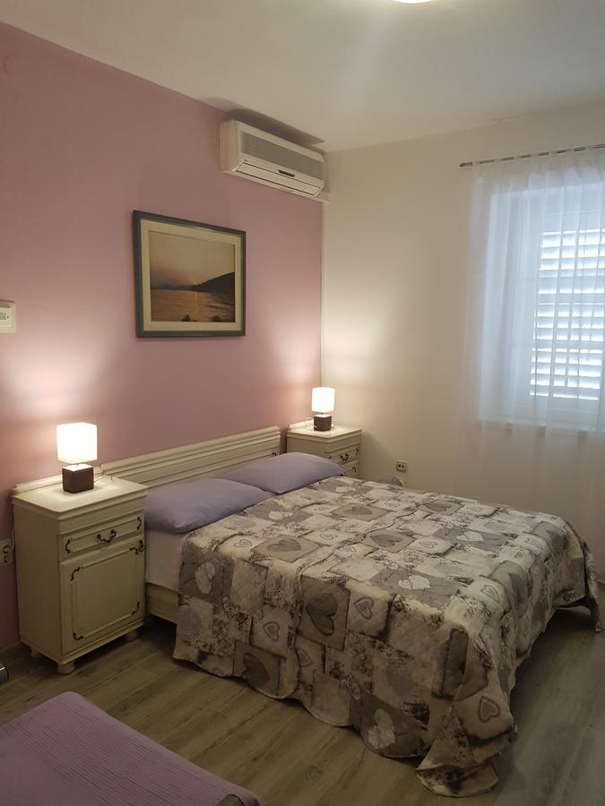 Apartments Kurtic Makarska Exterior foto